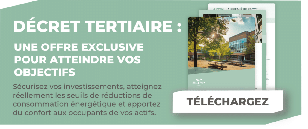 Visuel mettant en avant une offre liée au Décret Tertiaire avec un bâtiment tertiaire et un bouton Téléchargez