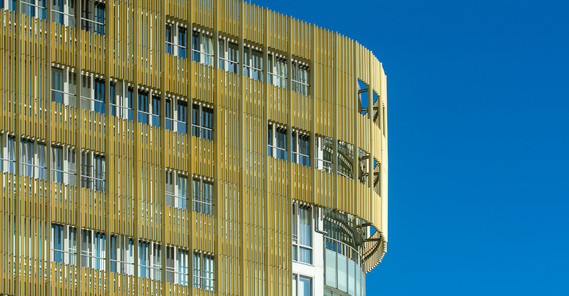 Découvrez comment l'agent de commissionnement pilote et encadre la mise au point des installations et à quelle phase du bâtiment cette étape intervient.
