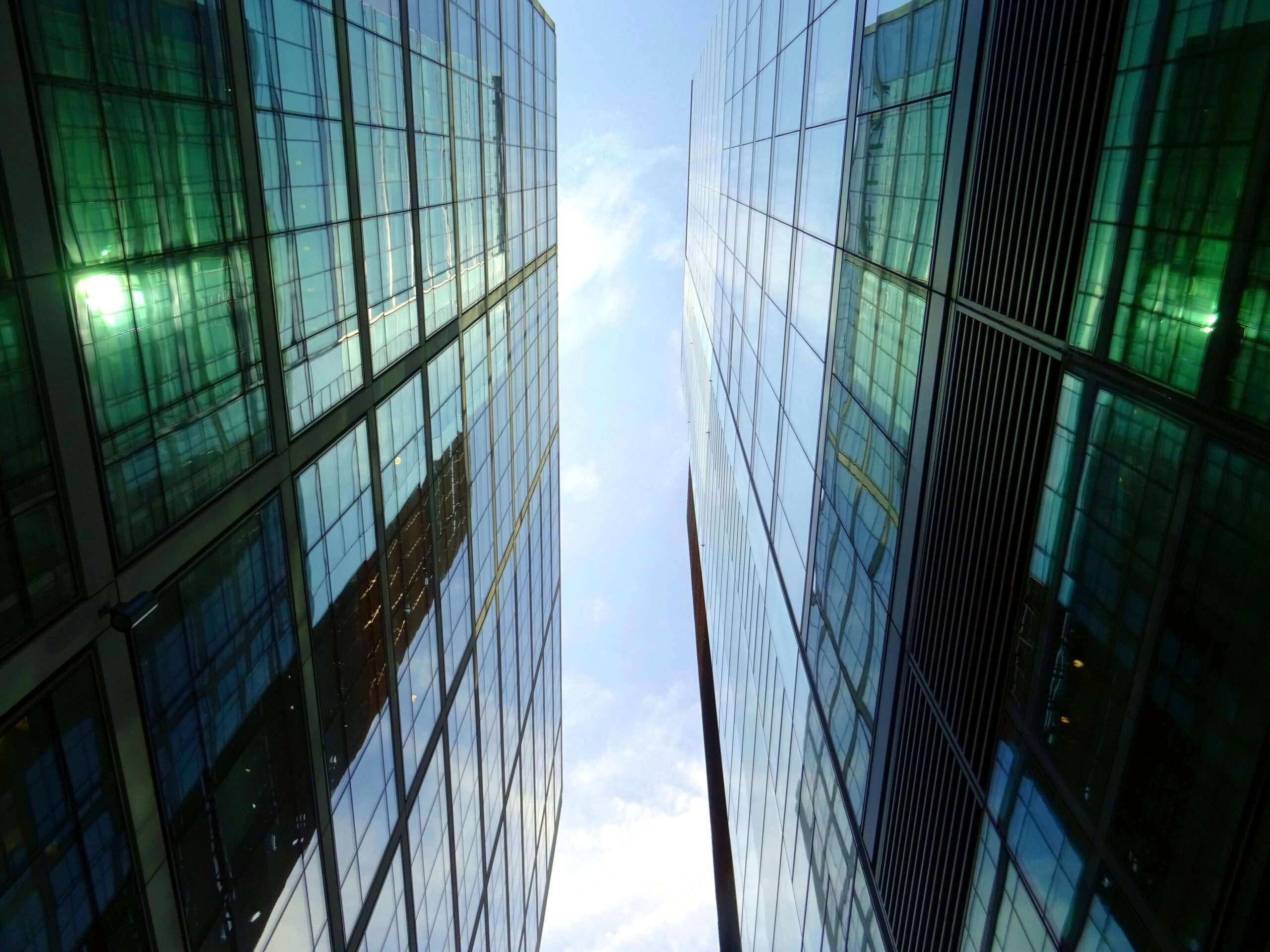 Découvrez comment AVELTYS aide les property managers à optimiser la performance énergétique et la gestion opérationnelle de leurs actifs immobiliers.